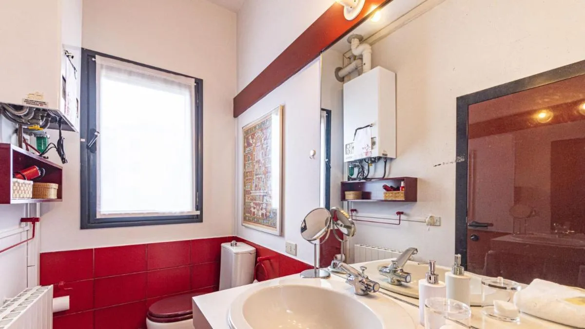 Image 2 of Penthouse Accademia