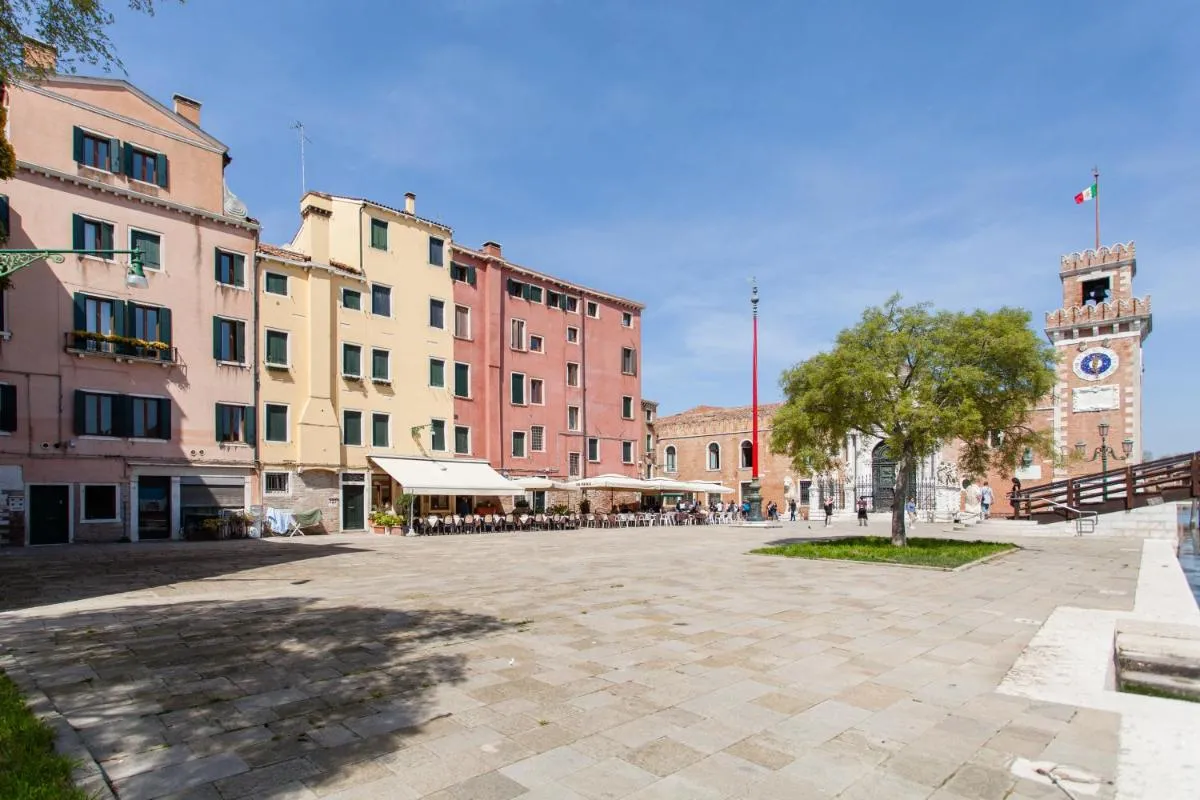 Image 5 of Prince Apartments