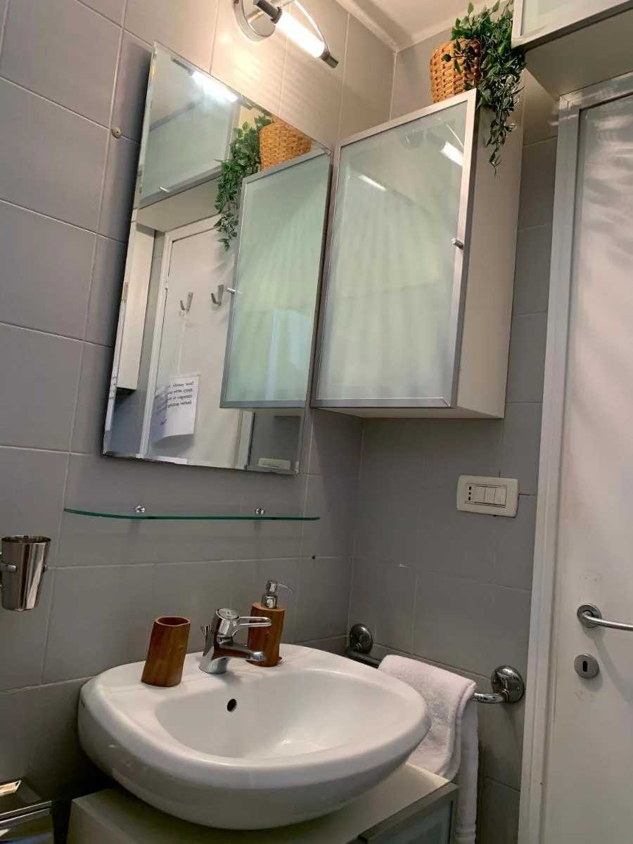 Image 5 of REGINA – ROMANTIC STUDIO near RIALTO