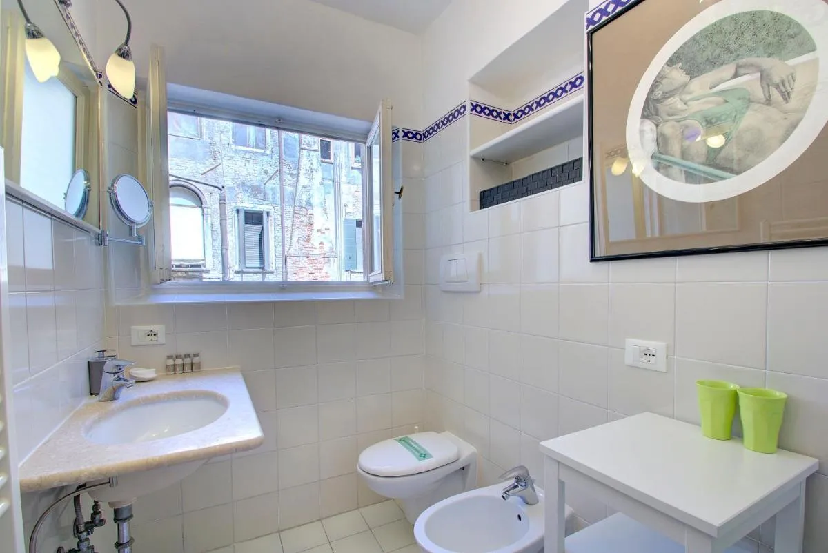 Image 2 of REMIGIO Marco-canal