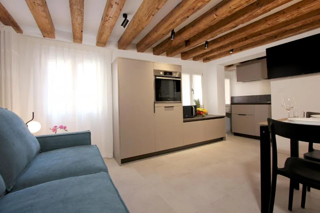 Image of Residence Modern Art