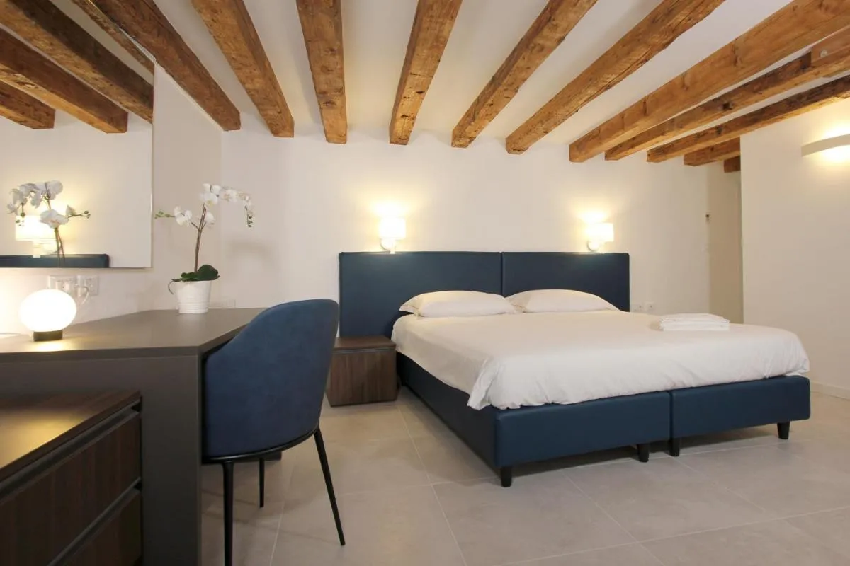 Image 6 of Residence Modern Art