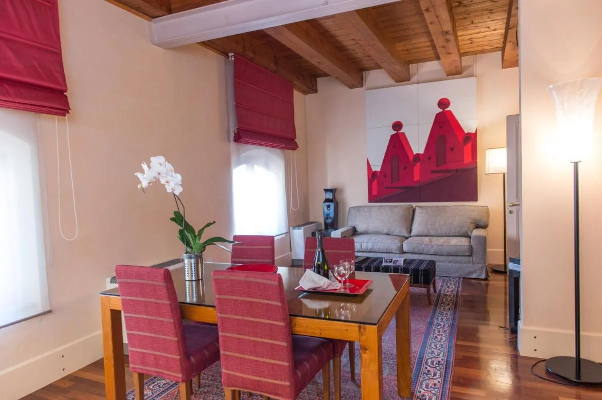 Image 3 of Residenza Giudecca Molino Stucky