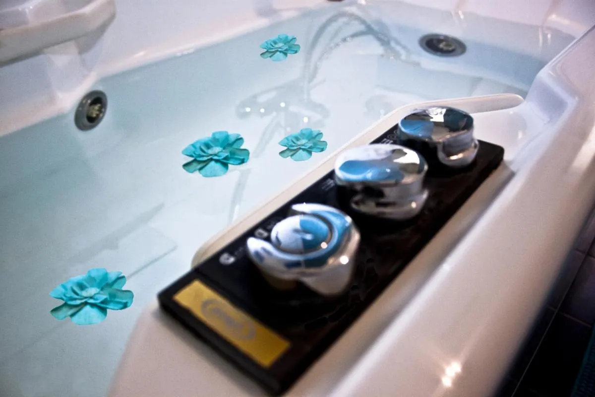 Image 2 of Rio Venice