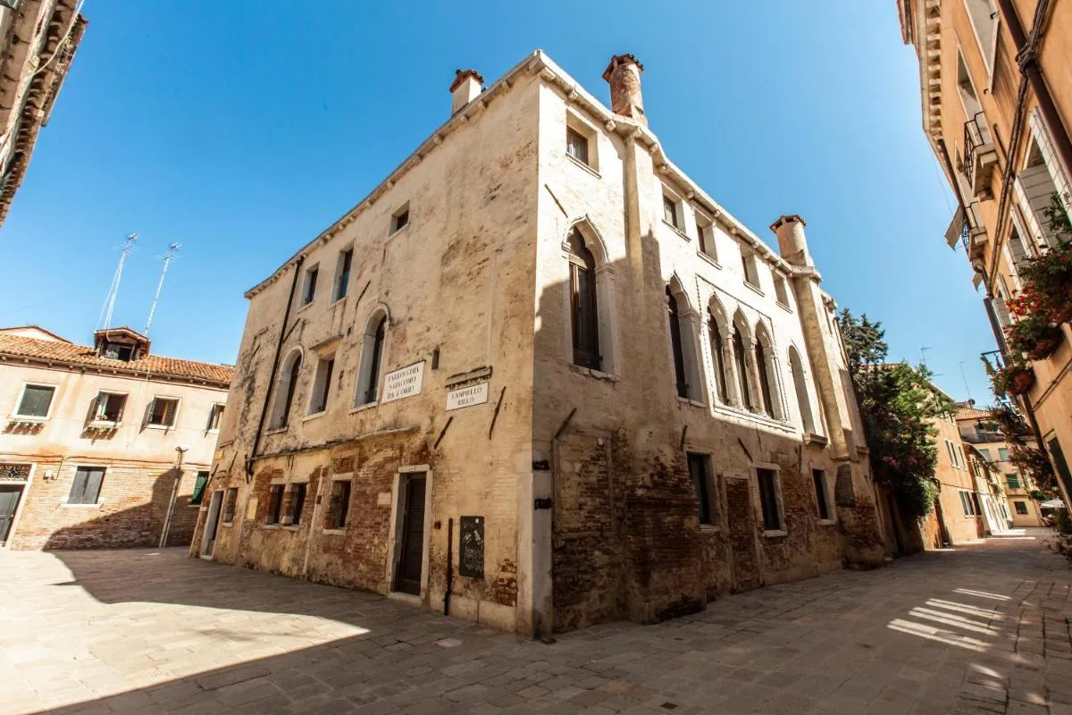 Image 5 of Riva De Biasio Charming Apartment