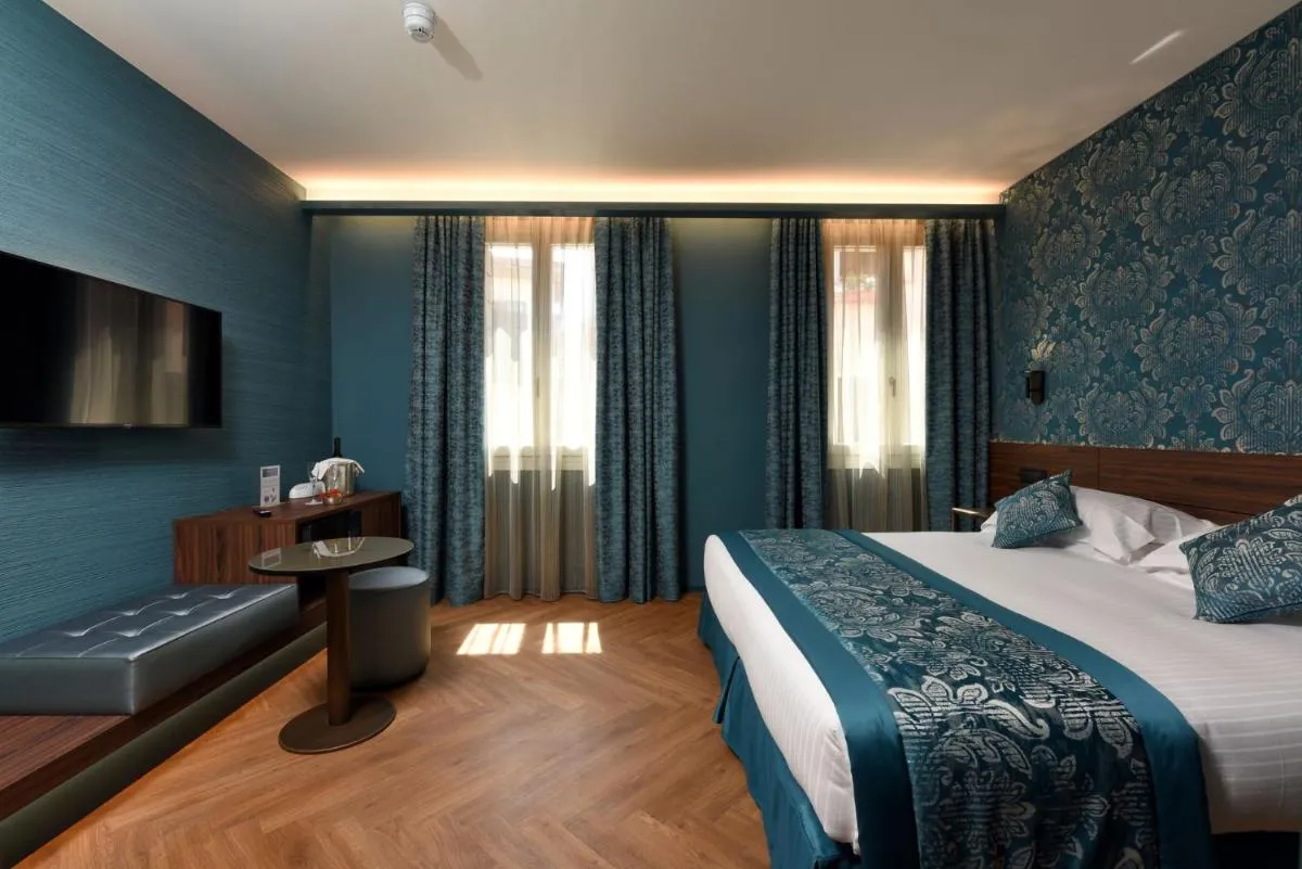 Image 1 of Rosa Salva Suites