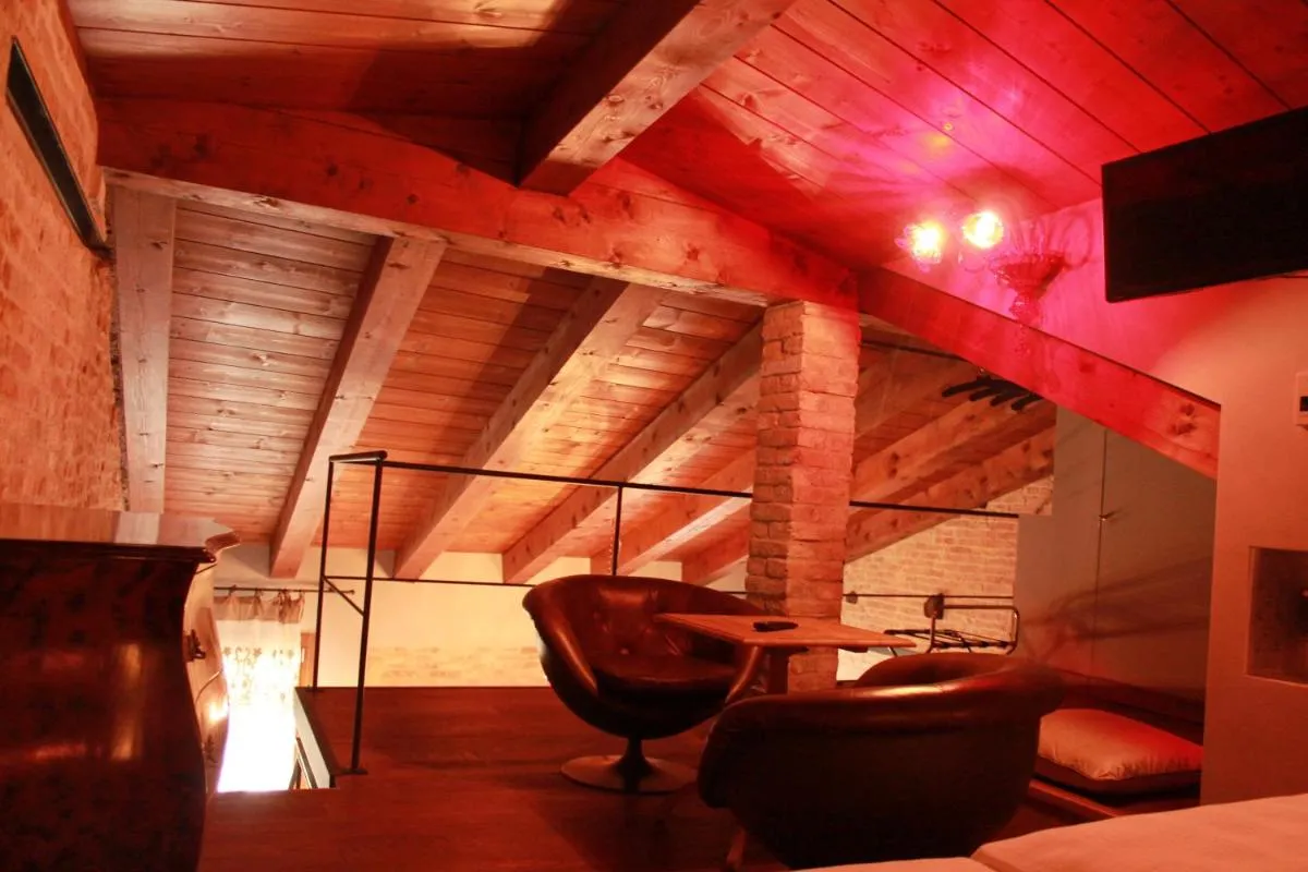 Image 4 of Rosso Charm B&B