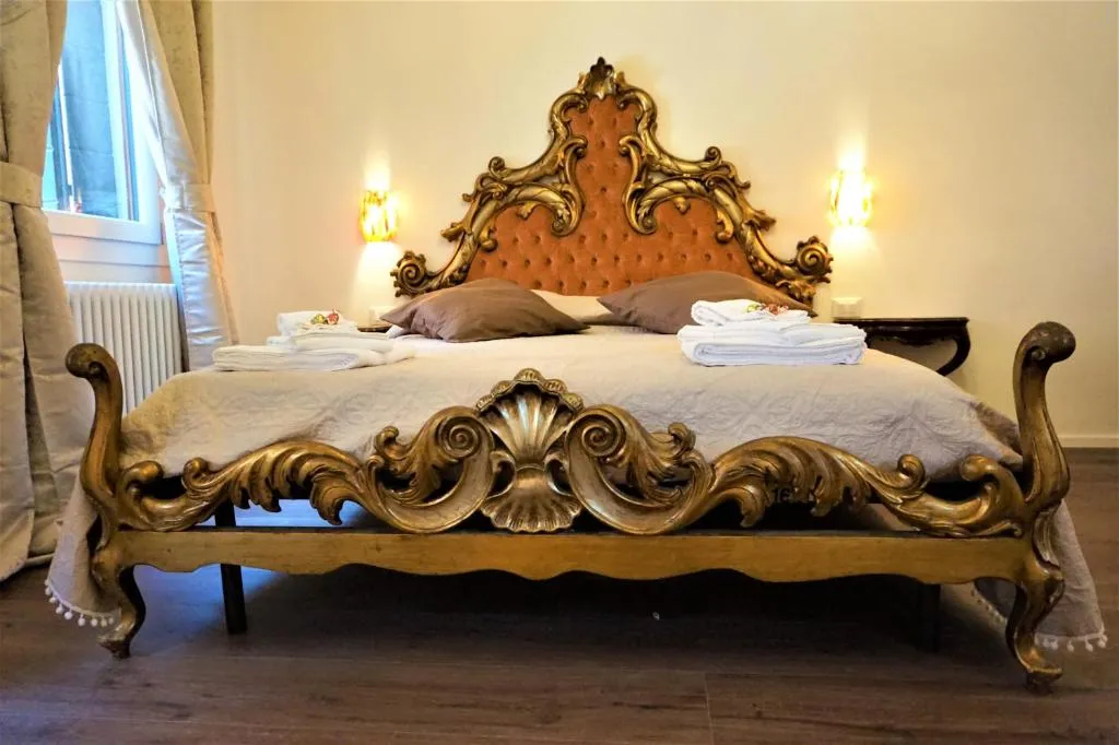 Image of SARA S LUXURY HOME five minutes from Piazza San Marco