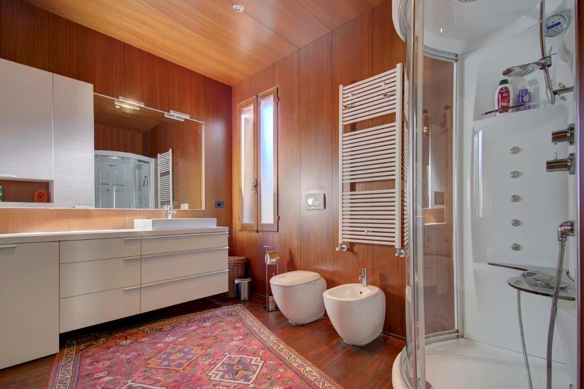 Image 2 of SUNNY Ghetto CANALVIEW