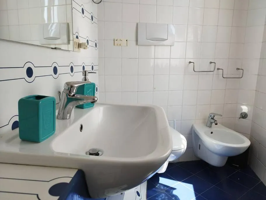 Image 2 of San Leonardo 2