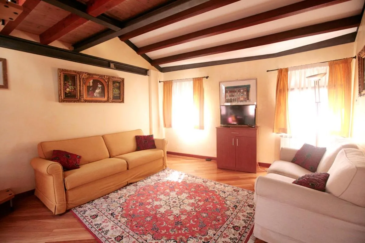 Image 4 of San Marco Apartments