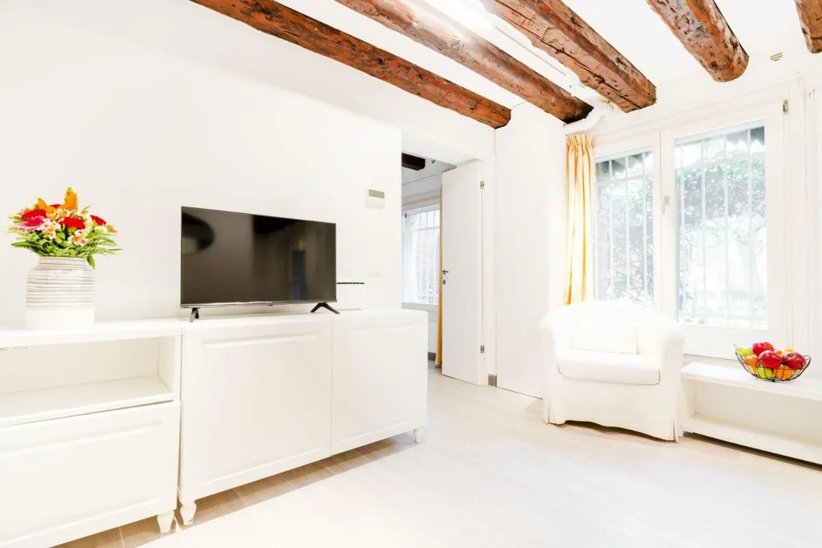 Image 4 of San Marco intero appartamento per due