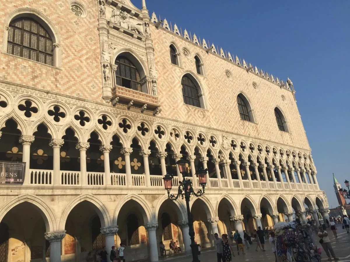 Image 5 of San Marco square apartament