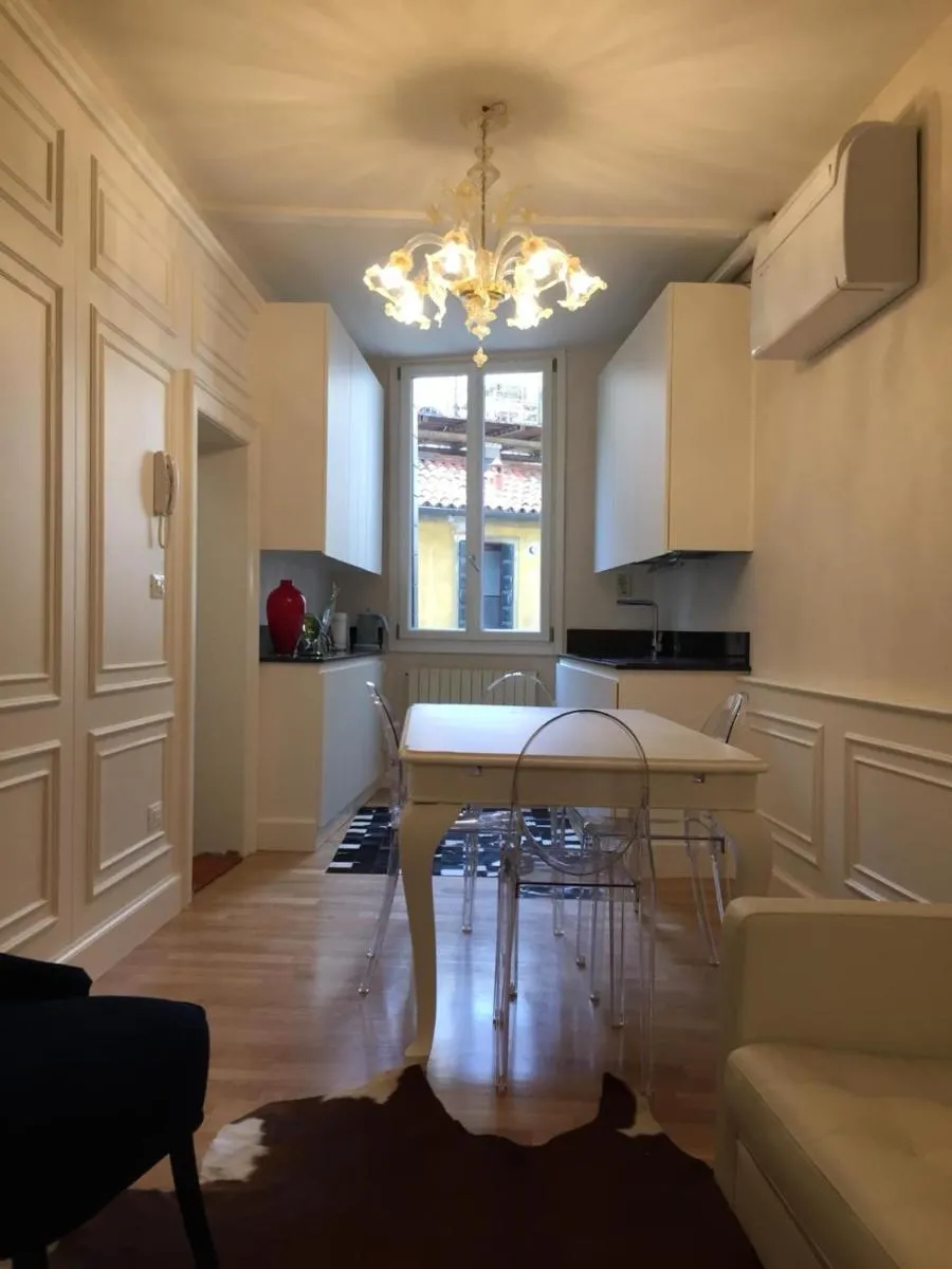 Image 4 of San Marco square apartament