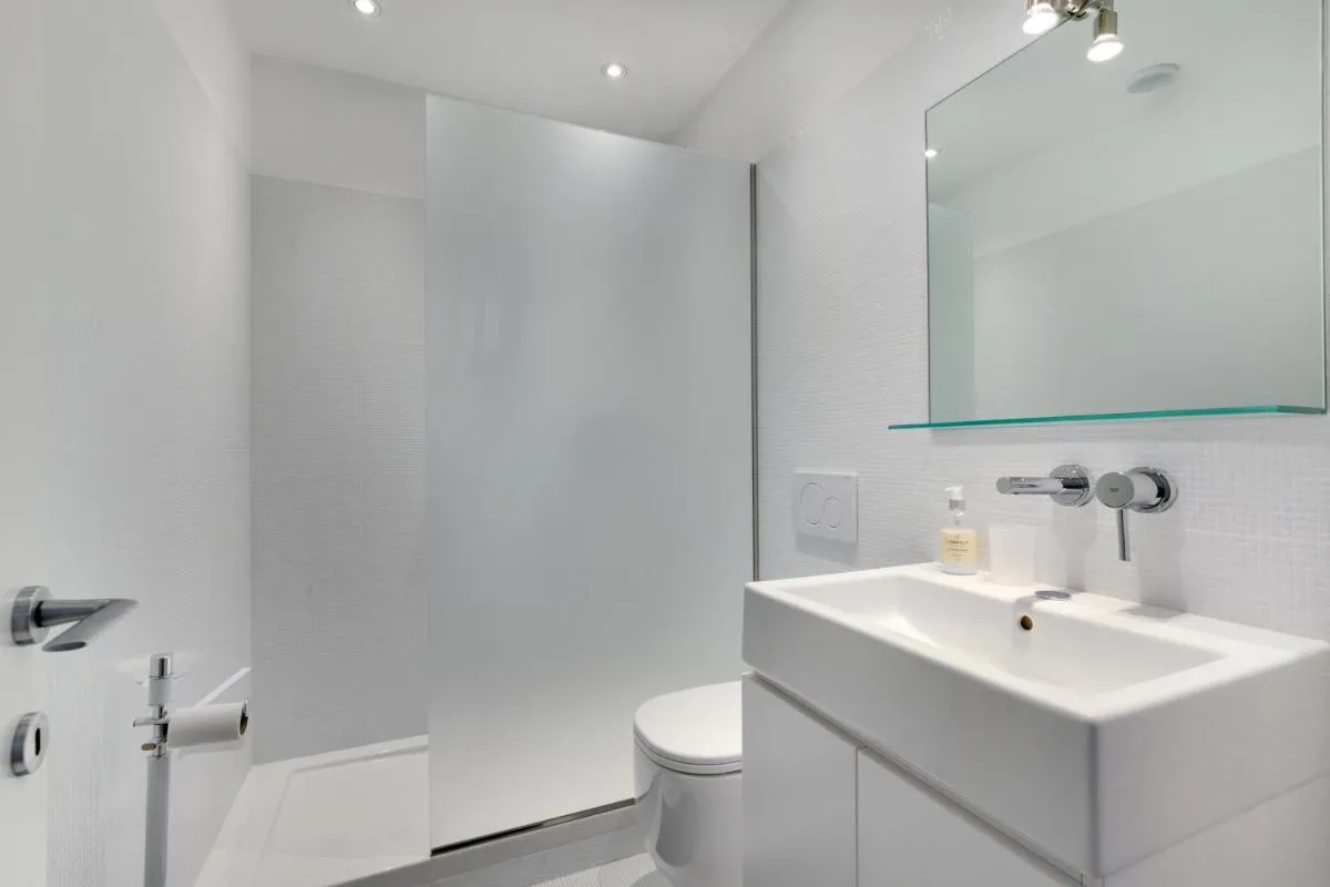 Image 2 of San Marcuola apartment