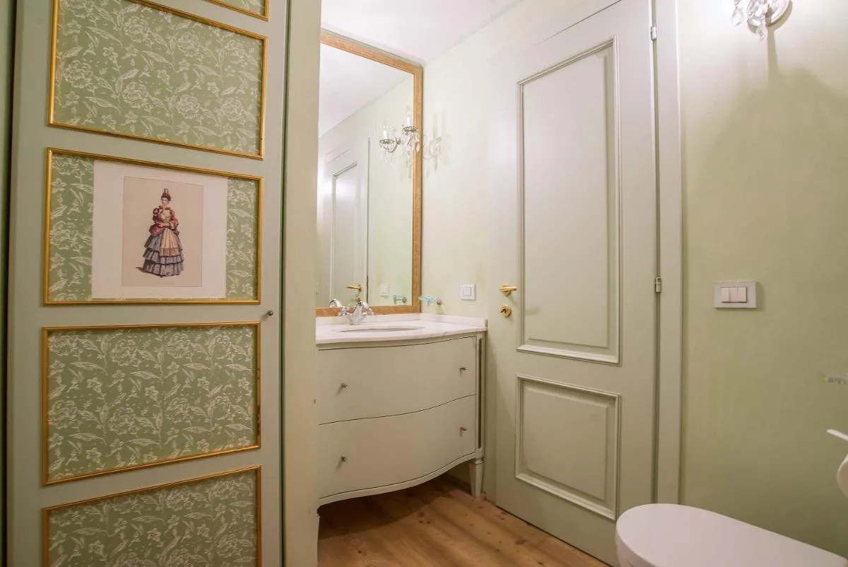 Image 2 of Sant’Angelo – Fenice Apartments in Venice