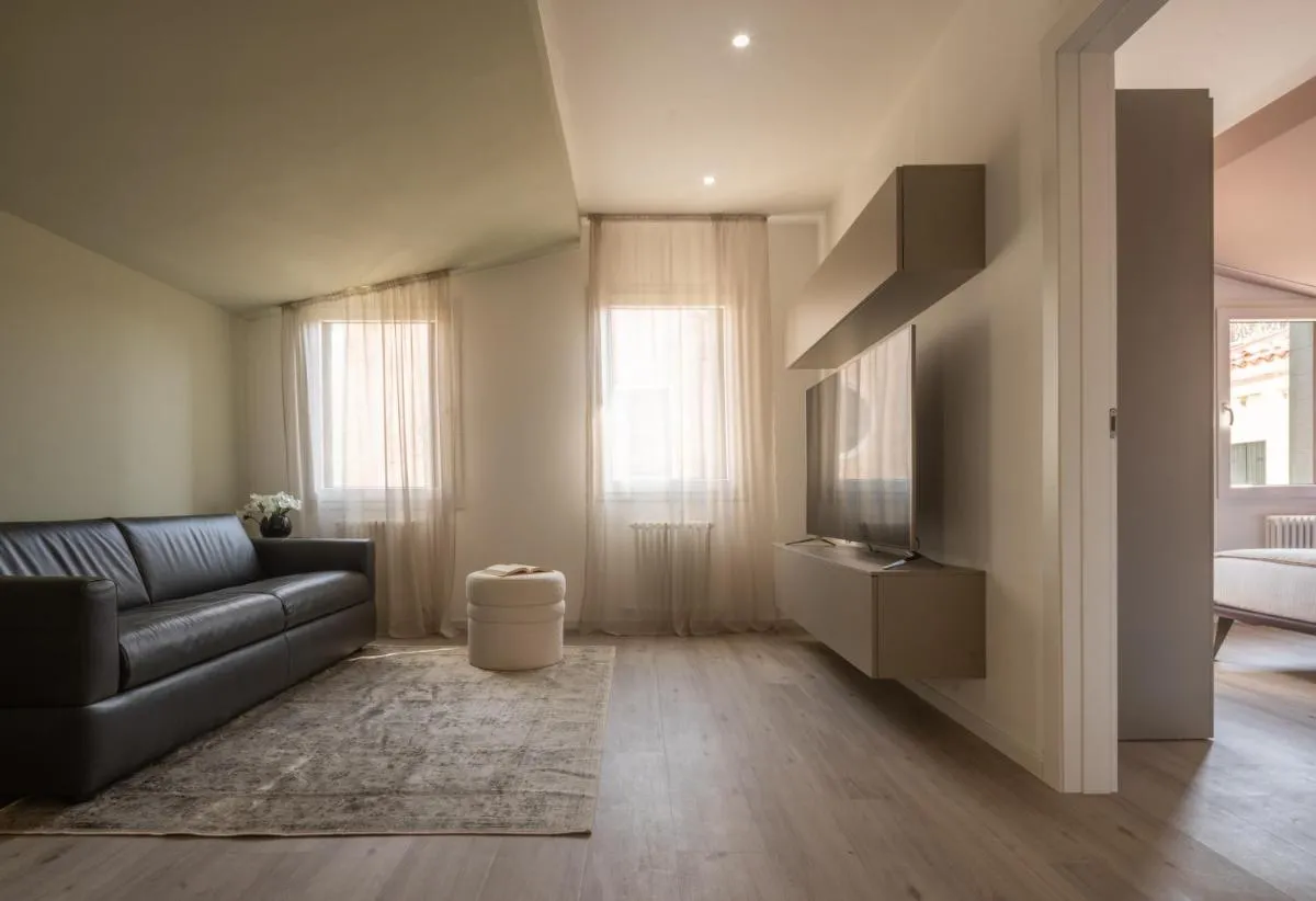 Image 4 of Sant’Aponal Cozy Apartment with Balcony R&R