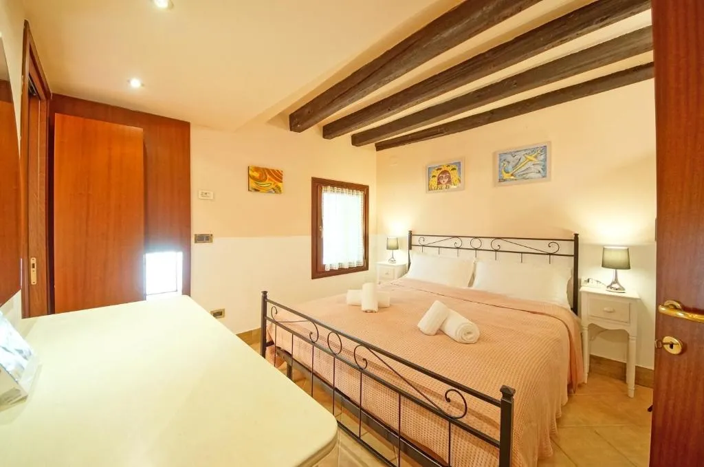 Image of Santa Croce WIFI S.G. Dellorio coop