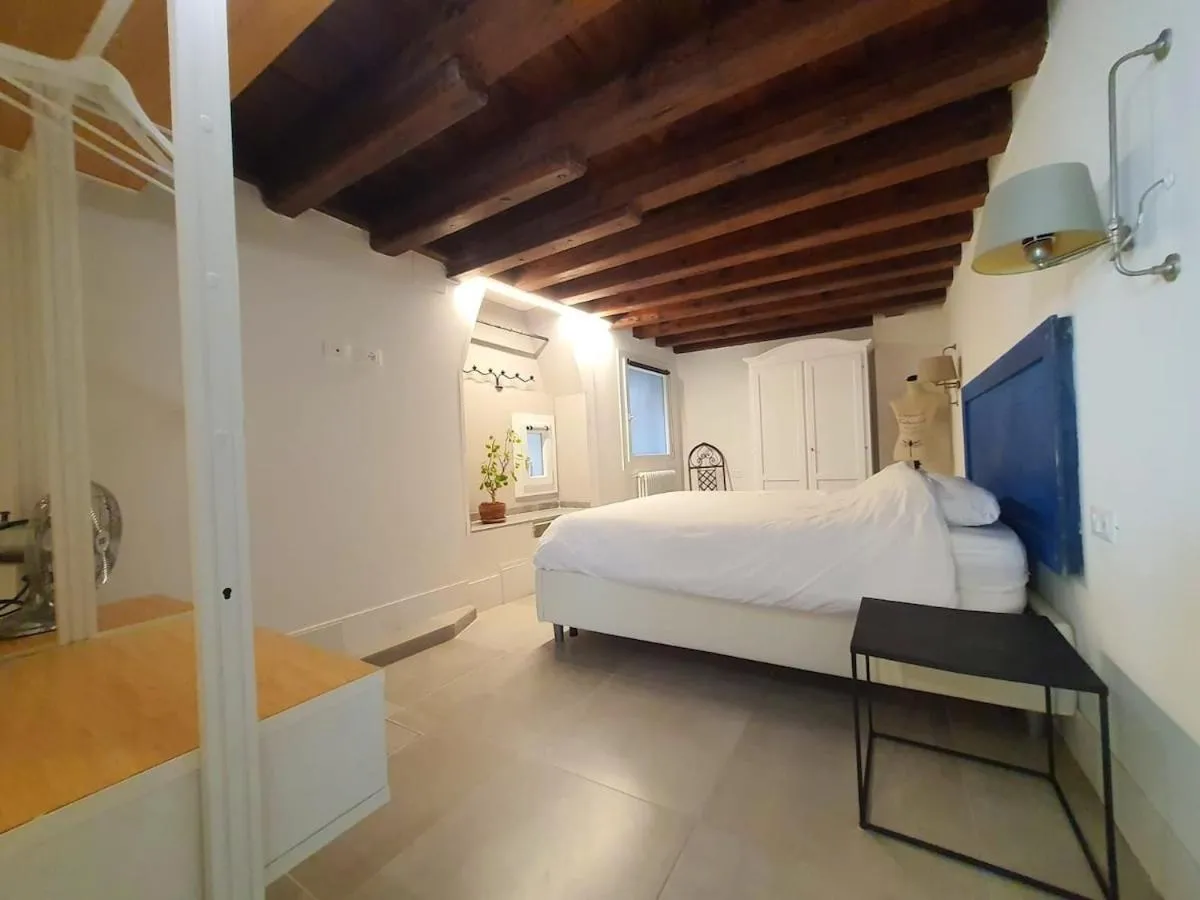 Image 1 of Santa Marghe House