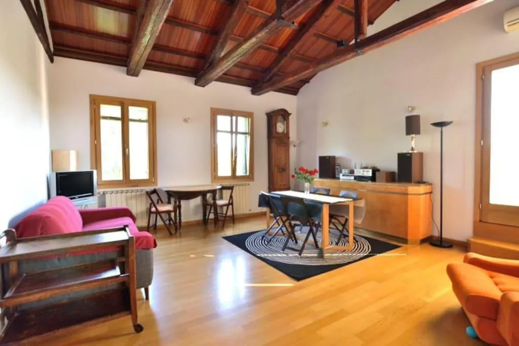 Image 3 of Savorgnan Tricamere con terrazza