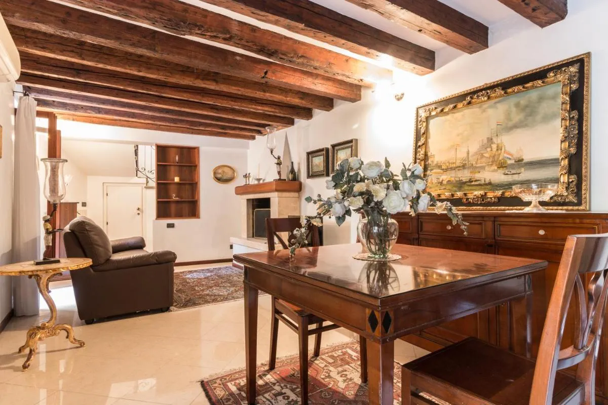 Image 3 of Serenissima