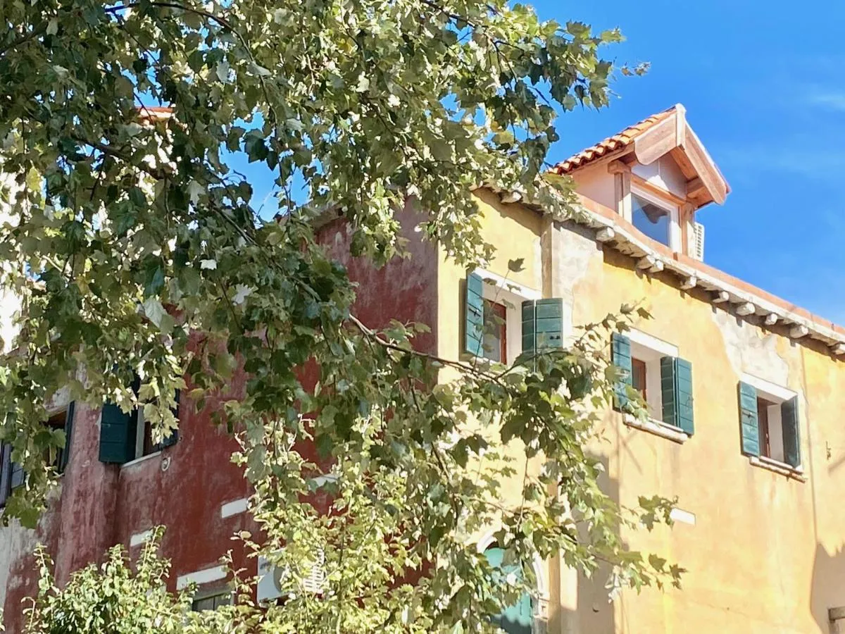 Image 2 of Sogno Veneziano