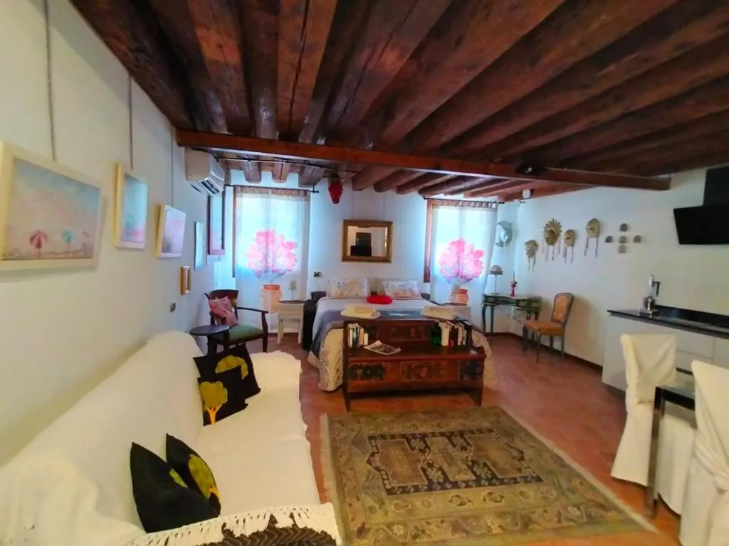 Image of Suite Ai Leoni