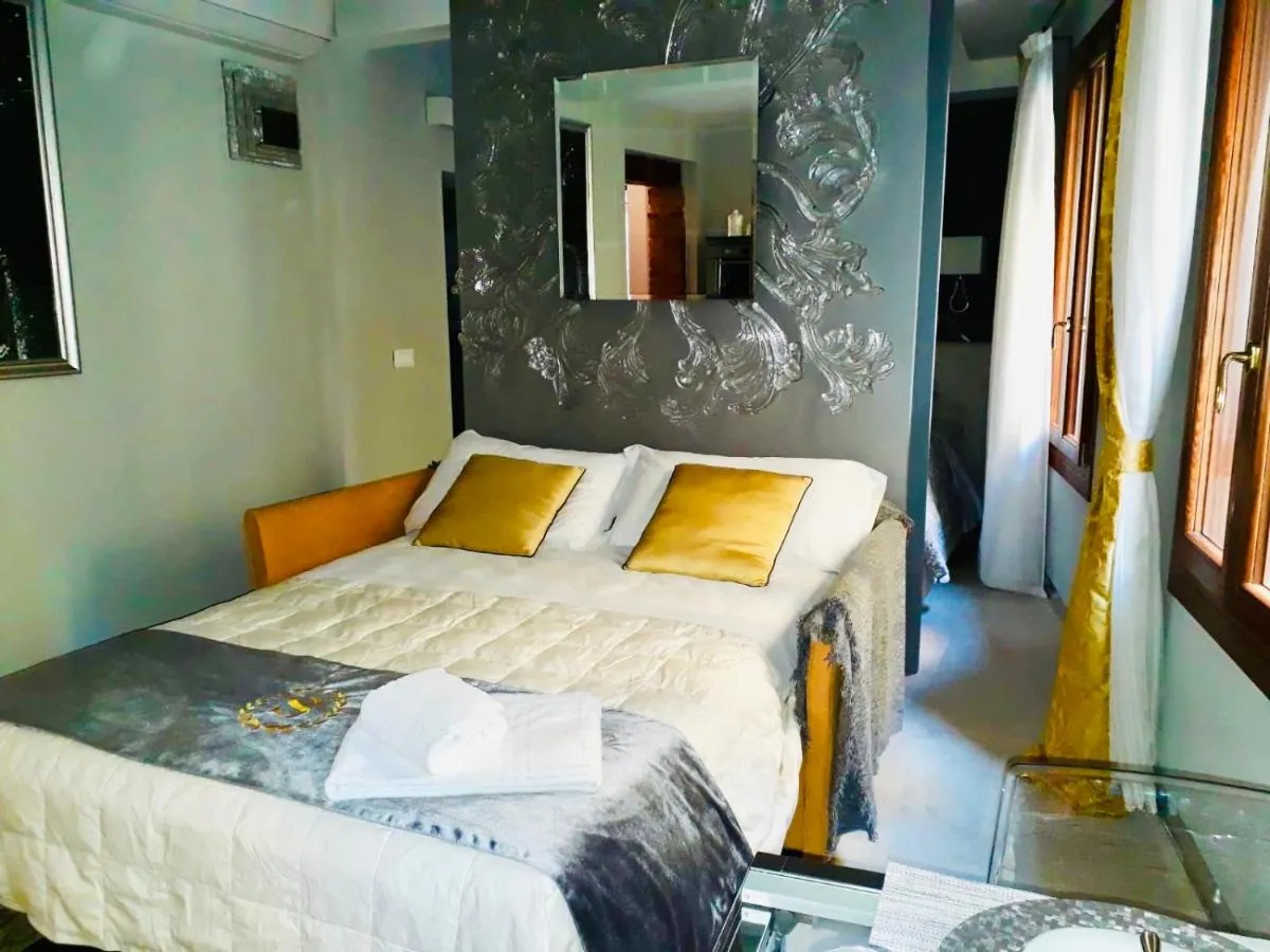 Image 2 of Suite Dream on the River