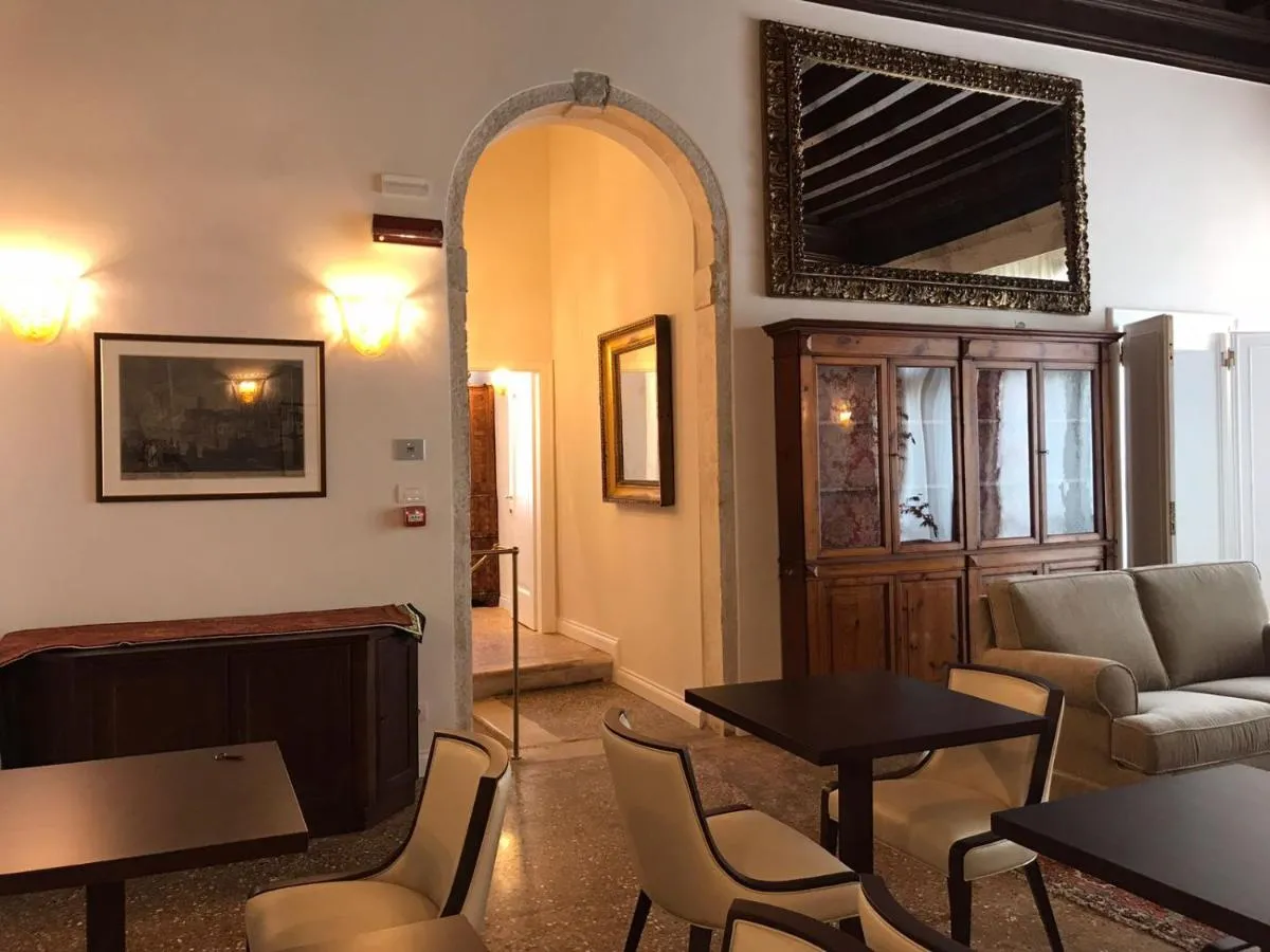 Image 2 of Suites alla Maddalena