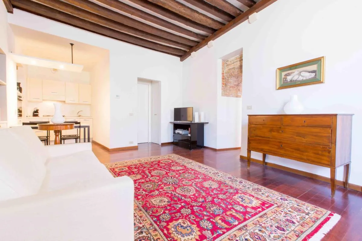 Image 5 of THE ARCH historic accommodation