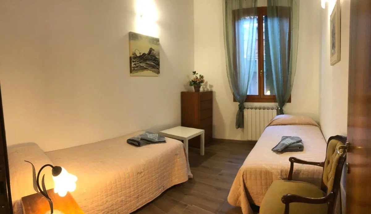 Image 6 of TINTORETTO 4, 3 GRANDI CAMERE DA LETTO, 2 BAGNI