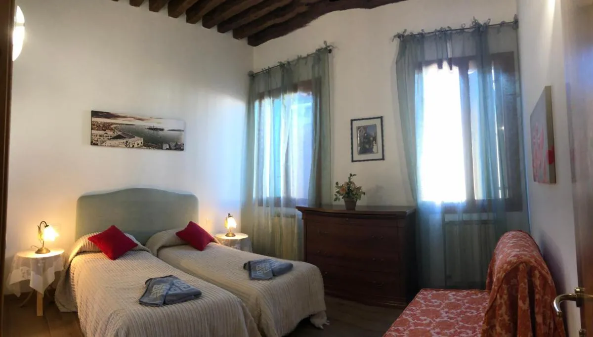 Image 1 of TINTORETTO 4, 3 GRANDI CAMERE DA LETTO, 2 BAGNI