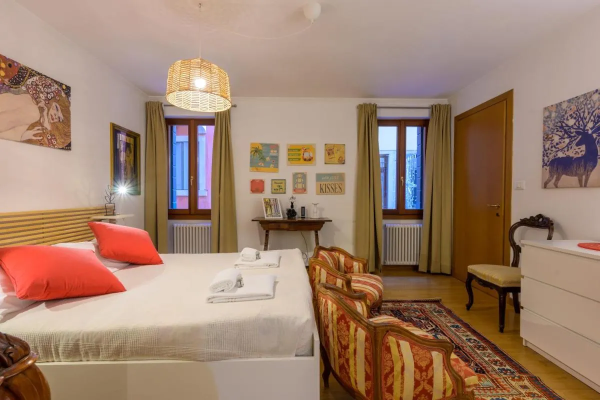 Image 6 of Teatro alla Fenice