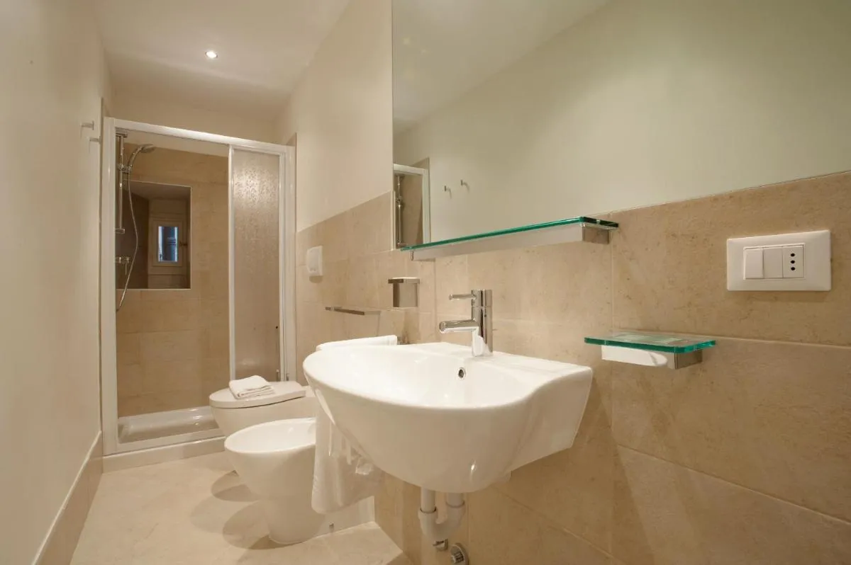 Image 2 of The Lion’s House APT3