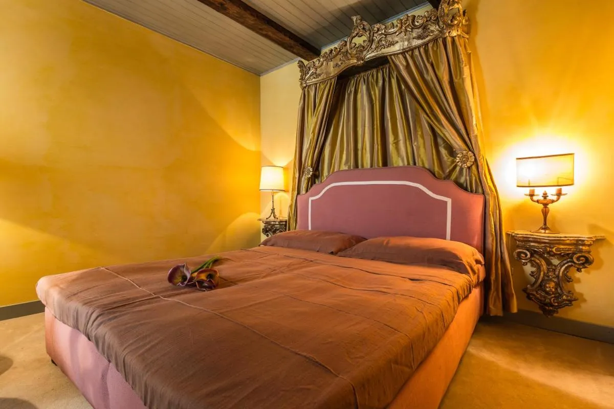 Image 6 of The Venetian Penthouse