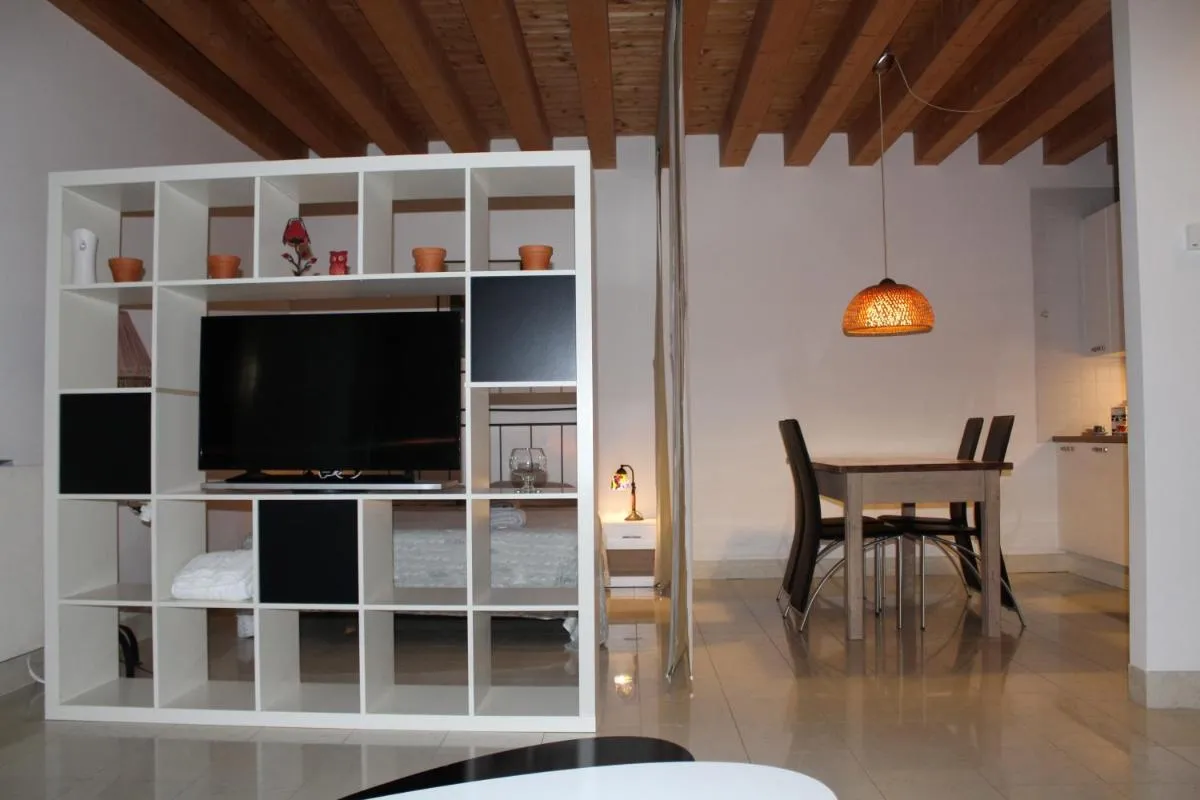 Image 4 of Tre Archi Garden Apartment