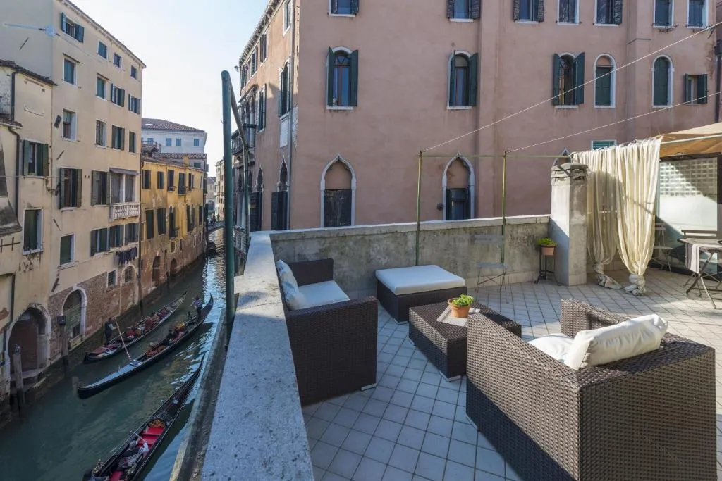 Image of Tre Sestieri Terrace – CANAL VIEW 2024
