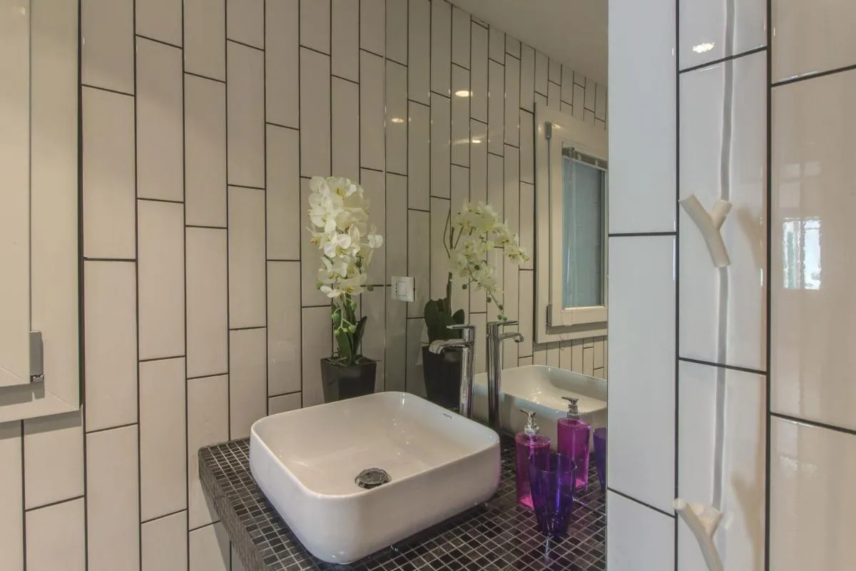 Image 2 of Ve.N.I.Ce. Cera Casa Del Giglio