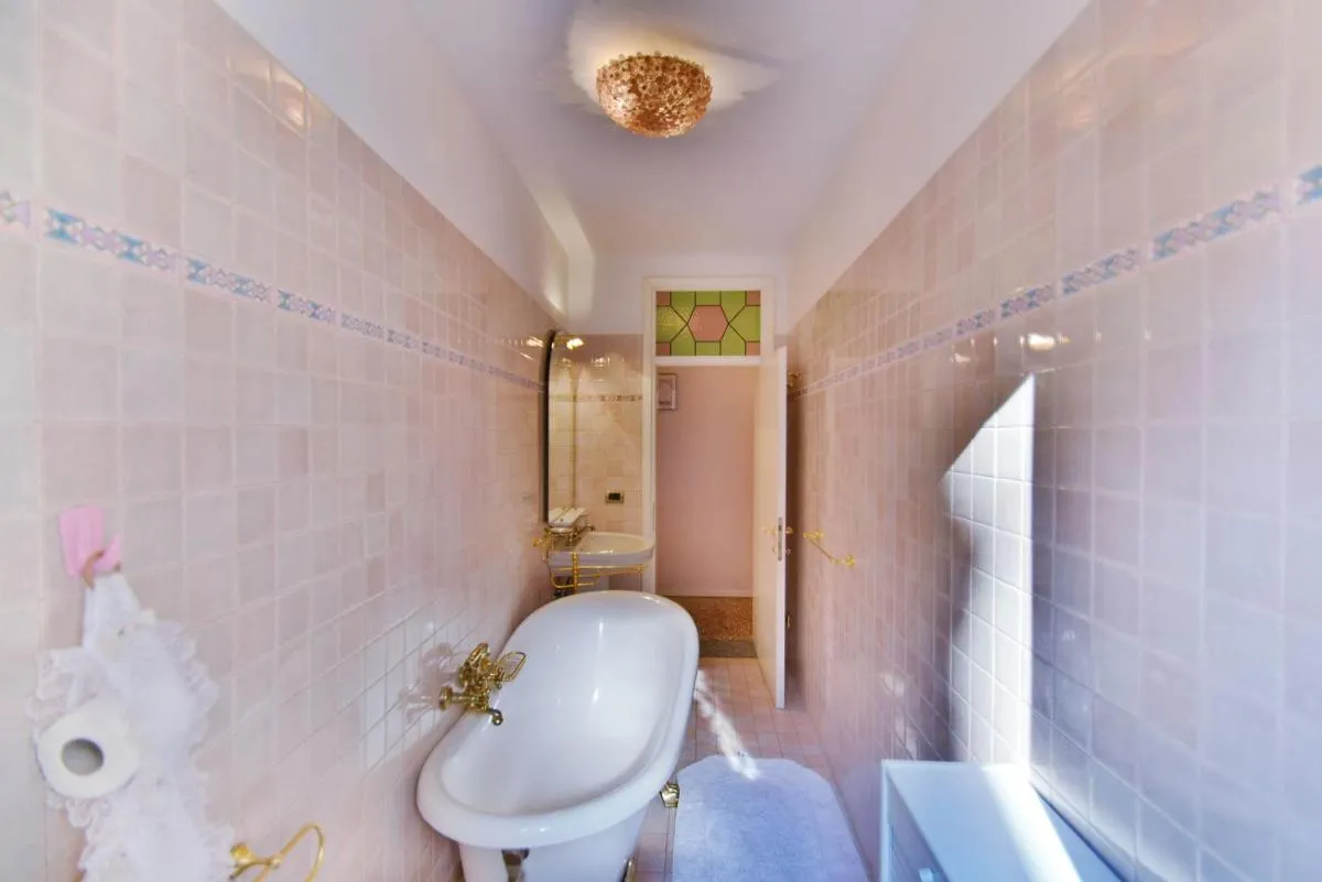 Image 2 of Ve.N.I.Ce. Cera Casa Del Sol