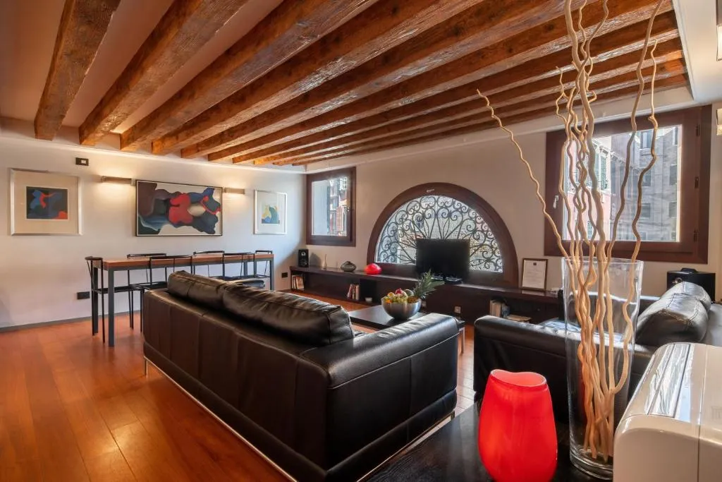 Image of Ve.N.I.Ce Cera San Moisè