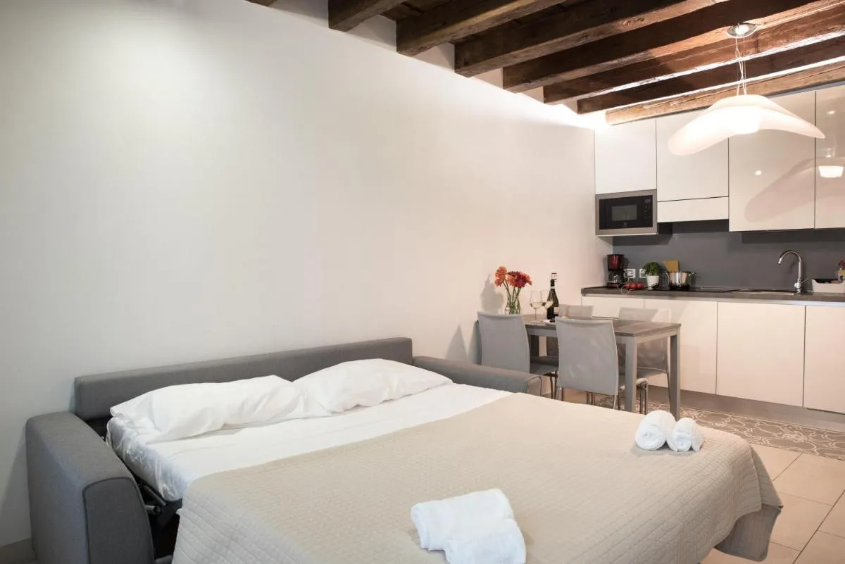 Image 6 of Venetian Mood private apartment