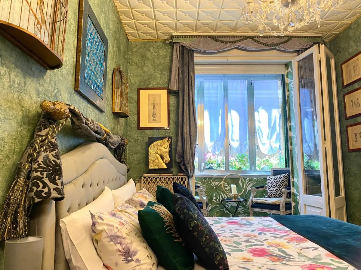 Image 2 of Venetian dream apartment