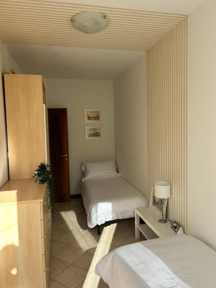 Image 4 of Venice Canal Stay