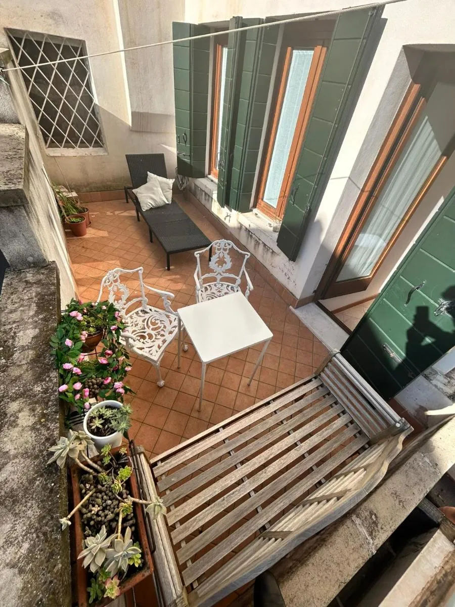 Image 5 of Venice Canal Stay