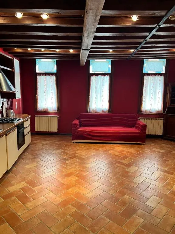 Image of Venice Lin Apartment