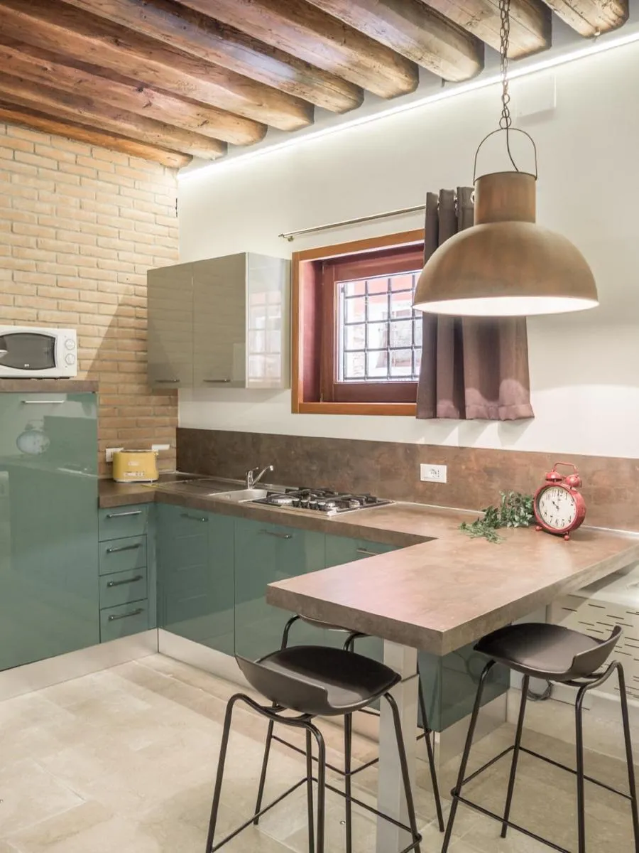 Image 5 of Venice Palace Tintoretto by Wonderful Italy