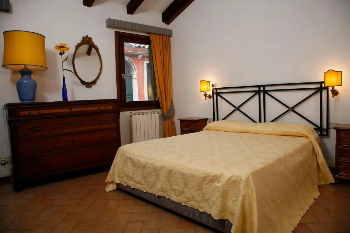 Image 6 of Venice Salute Apartments