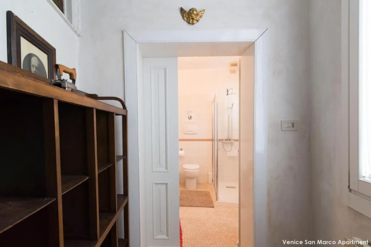 Image 2 of Venice San Marco Apartment
