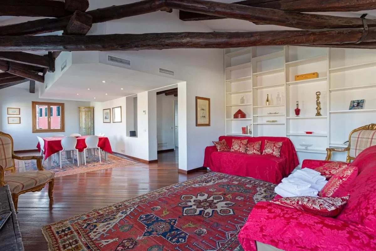 Image 1 of Vip Venice Apartments