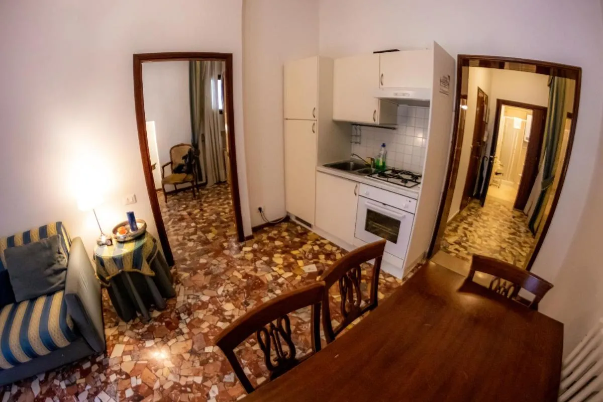 Image 5 of Zaffiro Apartment VENICE